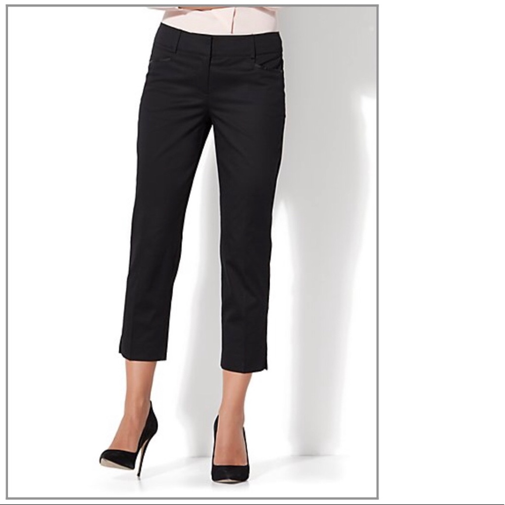 NY&Co Crop Straight Leg Pant